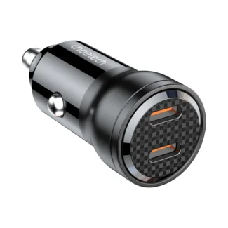 Cargador para auto Choetech TC0008 negro de 60W con dos puertos USB-C, sobre fondo blanco