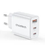 Cargador de pared Choetech PD3046 blanco de 30W con 2 pines redondos, 1 puerto USB-A y 2 puertos USB-C