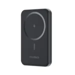 Vista frontal del power bank magnético Choetech B709 negro con anillo de carga inalámbrica